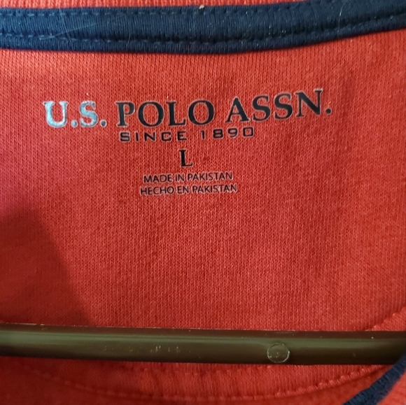 U.S. Polo Assn. Sweatshirt Size L - Picture 3 of 6